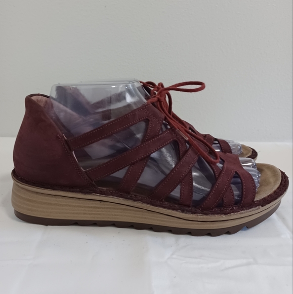 Naot Ghillie Platform wedge strappy sandals Burgundy lace-up size 39 - Picture 10 of 10